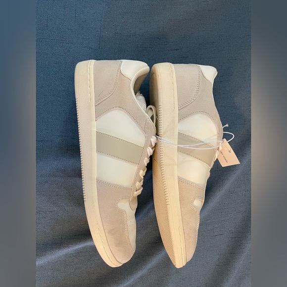 Universal Thread Women’s Nikita Sneakers, Size 9, NWOT - Picture 4 of 5